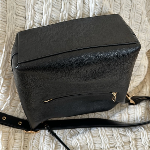 COACH•Bucket Bag - Picture 10 of 10